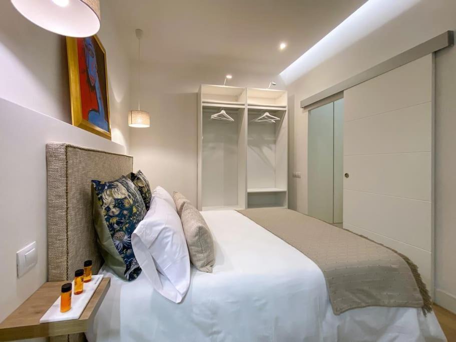 New Lavapies Spacious Flat, 2 Bedrooms And 2 Balconies Madrid Extérieur photo