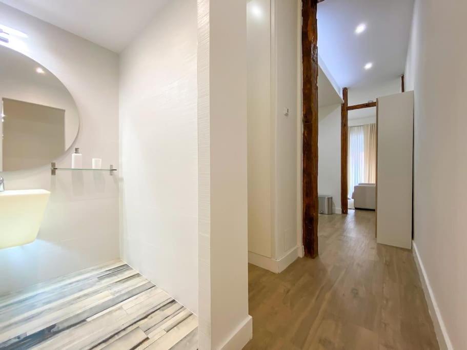 New Lavapies Spacious Flat, 2 Bedrooms And 2 Balconies Madrid Extérieur photo